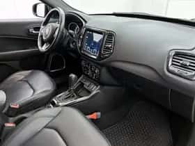 Jeep Compass (2020) thumbnail 12