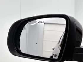 Jeep Compass (2020) thumbnail 33