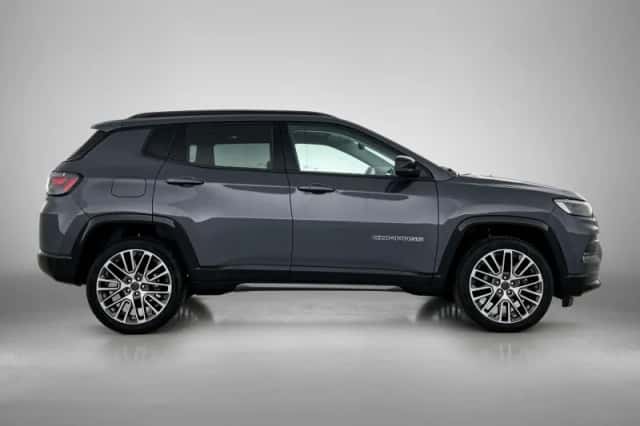 Jeep Compass (2025) thumbnail 6