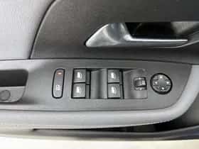 Opel Mokka (2023) thumbnail 36