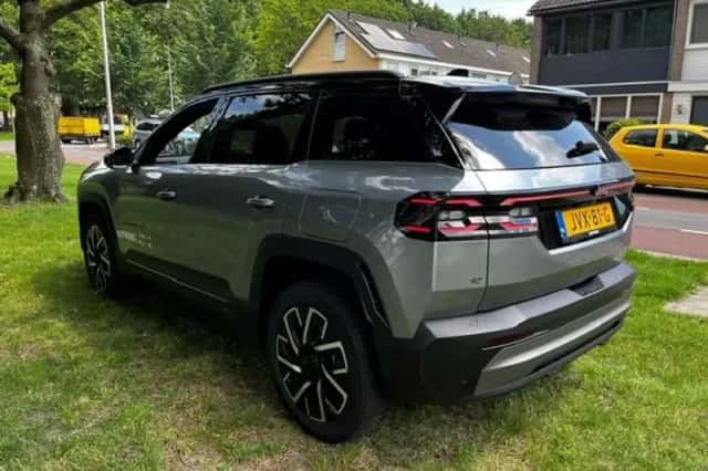 Jeep Compass (2026) thumbnail 6