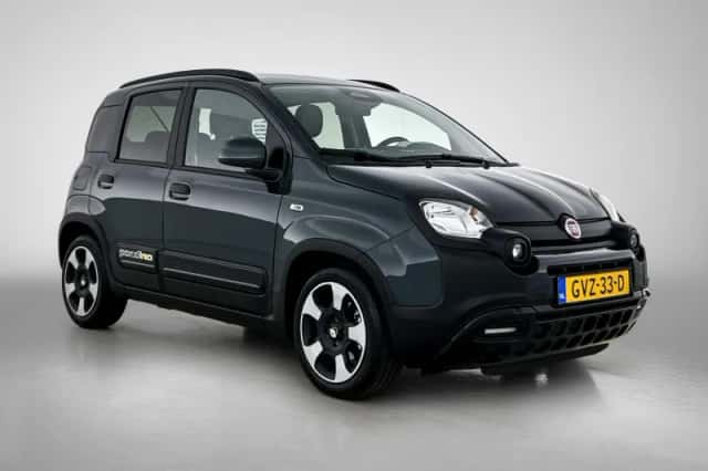 Fiat Panda (2024) thumbnail 2