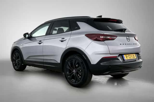Opel Grandland (2022) thumbnail 6