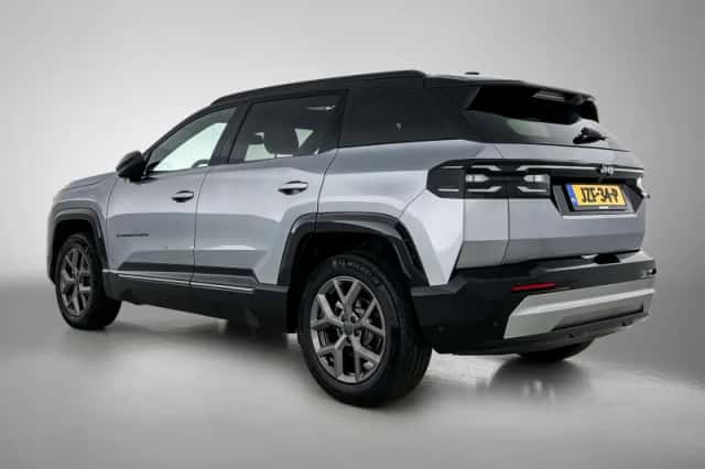 Jeep Compass (2026) thumbnail 3