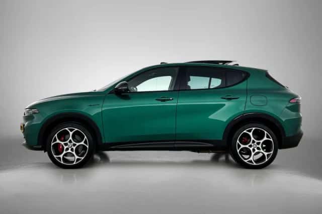 Alfa Romeo Tonale (2024) thumbnail 2