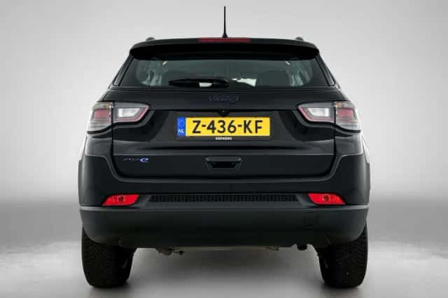 Jeep Compass (2024) thumbnail 4