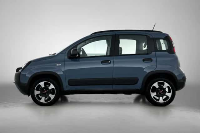 Fiat Panda (2021) thumbnail 2