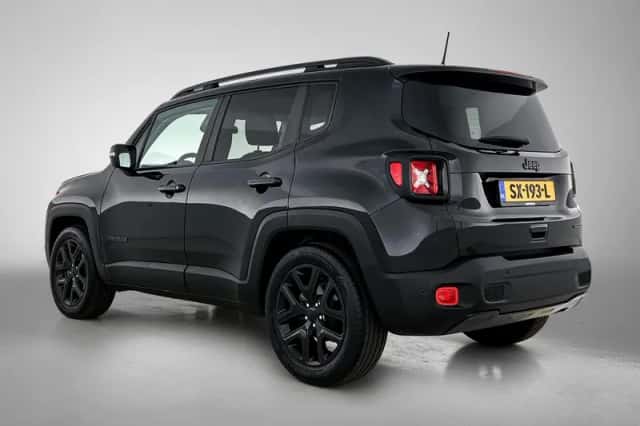 Jeep Renegade (2018) thumbnail 3