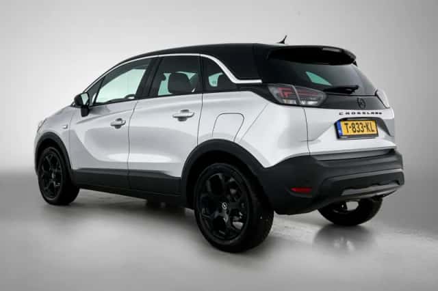 Opel Crossland (2023) thumbnail 3