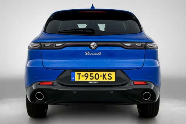 Alfa Romeo Tonale (2023) thumbnail 4