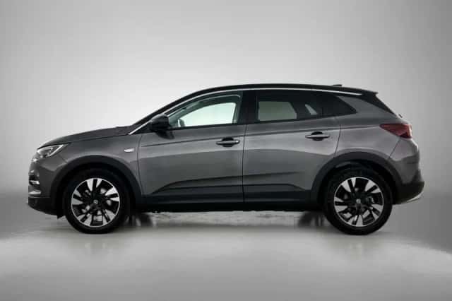 Opel Grandland X (2020) thumbnail 2