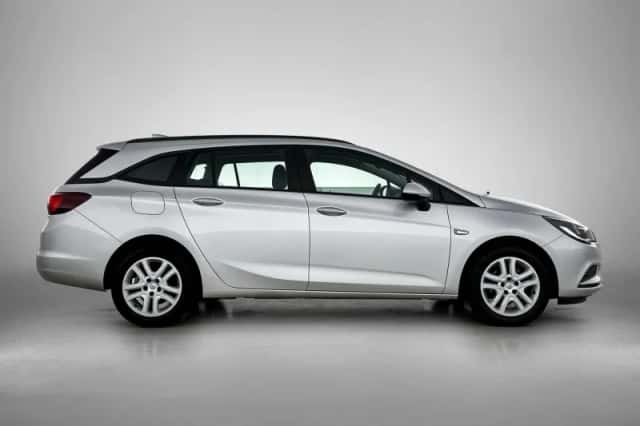 Opel Astra (2018) thumbnail 6
