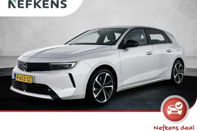 Opel Astra (2022) thumbnail 1