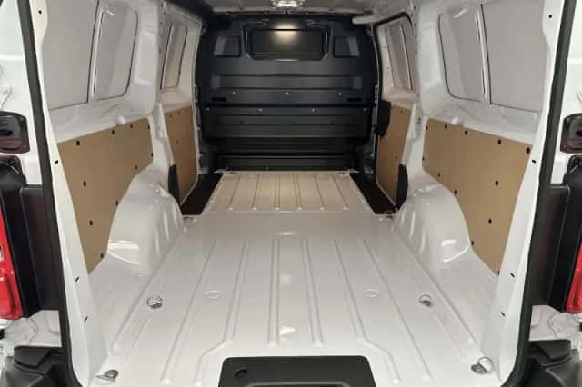 Peugeot e-Expert (2026) thumbnail 5