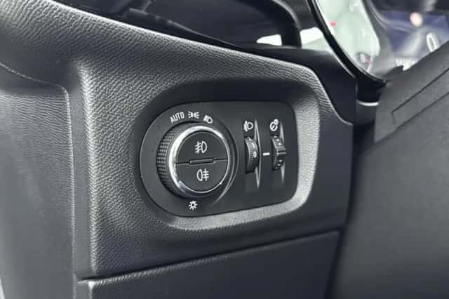 Opel Corsa (2020) thumbnail 28