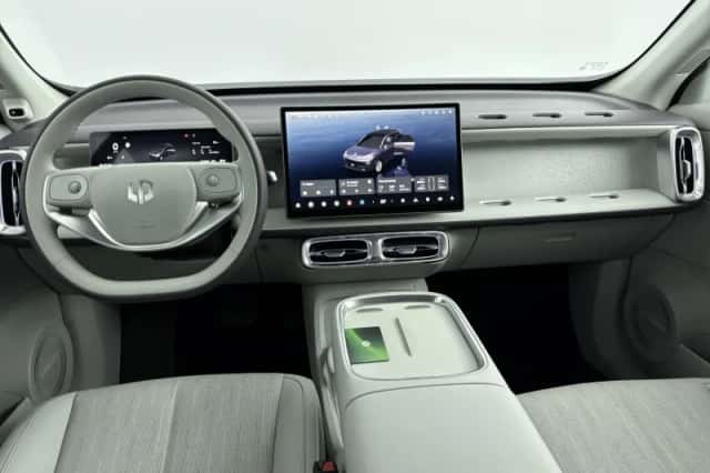 Leapmotor B10 (2026) thumbnail 14