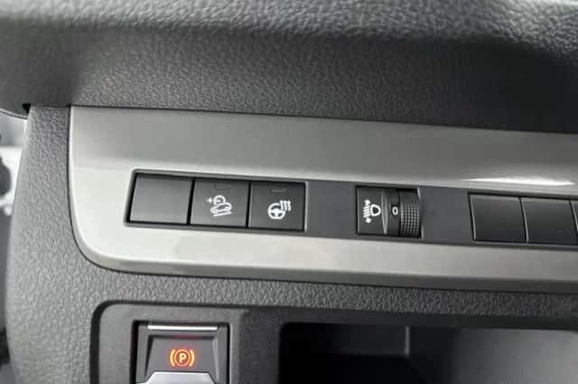 Opel Vivaro (2024) thumbnail 16
