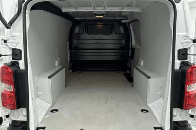 Opel Vivaro (2024) thumbnail 21