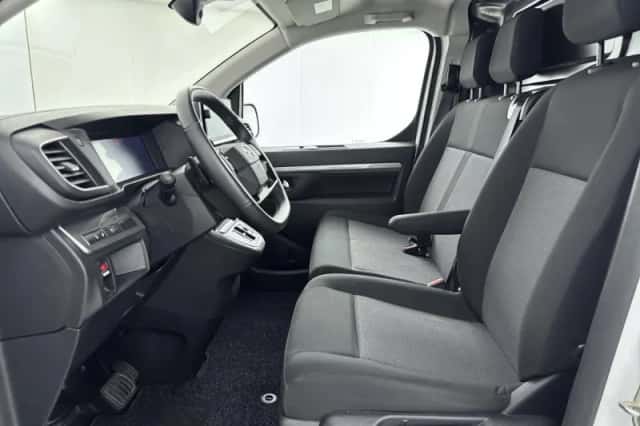 Opel Vivaro (2024) thumbnail 6