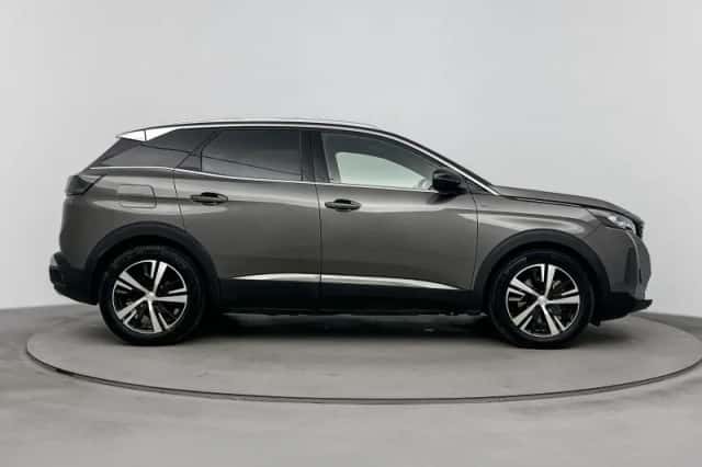 Peugeot 3008 (2023) thumbnail 16