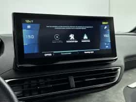 Peugeot 3008 (2023) thumbnail 17