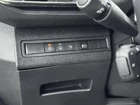 Peugeot 3008 (2023) thumbnail 22