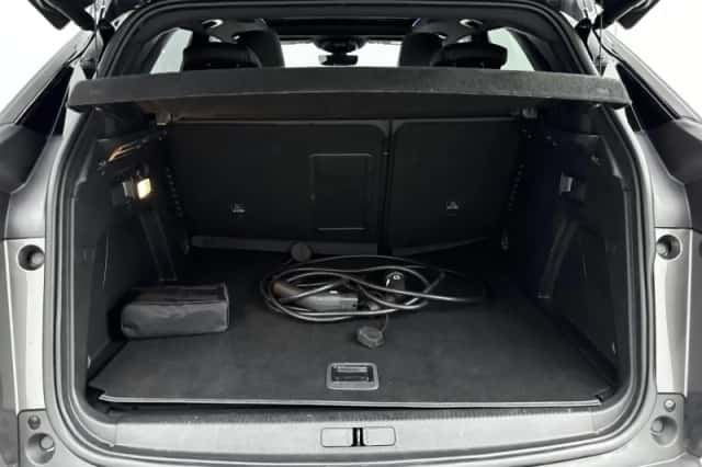 Peugeot 3008 (2023) thumbnail 23