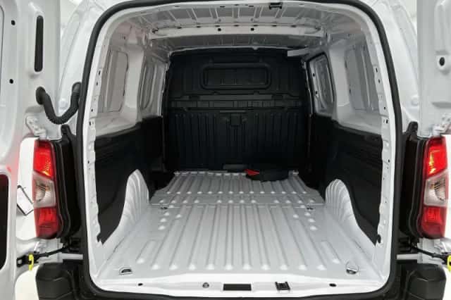 Peugeot E-Partner (2026) thumbnail 22