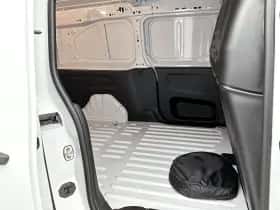 Peugeot E-Partner (2026) thumbnail 25