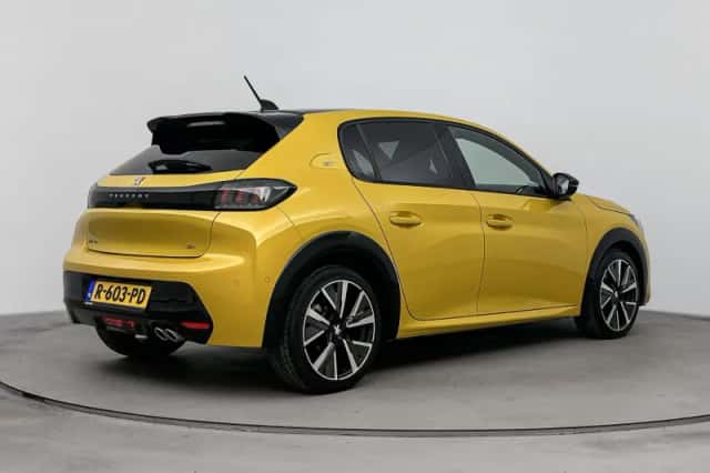 Peugeot 208 (2022) thumbnail 13