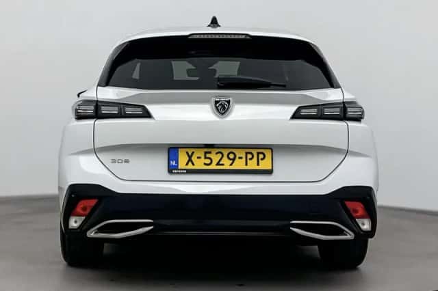 Peugeot 308 (2023) thumbnail 13