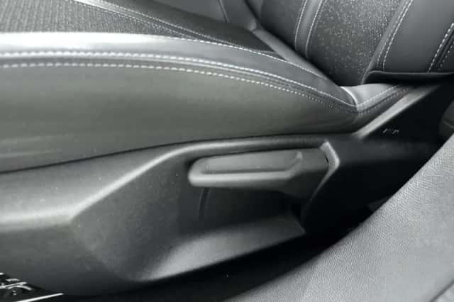 Peugeot 308 (2023) thumbnail 16