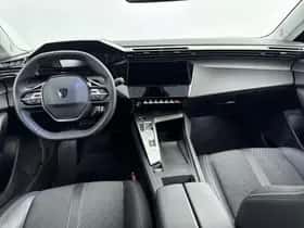 Peugeot 308 (2023) thumbnail 10