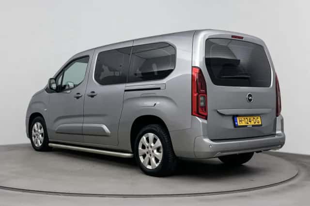 Opel Combo (2019) thumbnail 3