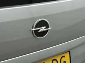 Opel Combo (2019) thumbnail 23