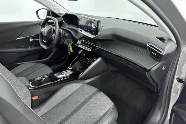 Peugeot 208 (2024) thumbnail 14