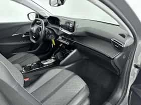 Peugeot 208 (2024) thumbnail 14