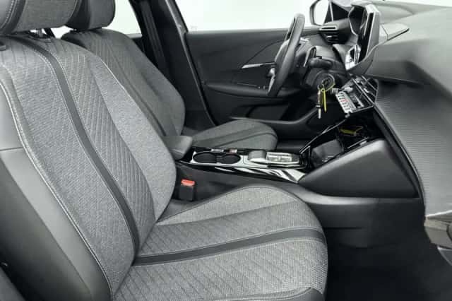 Peugeot 208 (2024) thumbnail 30