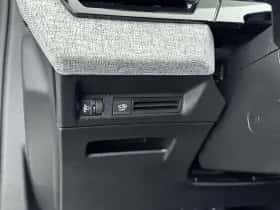 Peugeot 3008 (2025) thumbnail 31