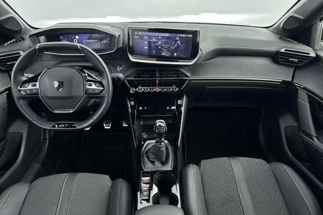 Peugeot 208 (2024) thumbnail 11