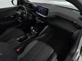 Peugeot 208 (2024) thumbnail 12