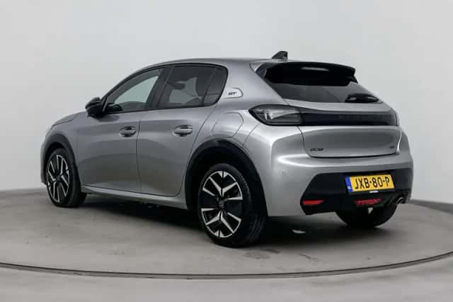 Peugeot 208 (2024) thumbnail 3