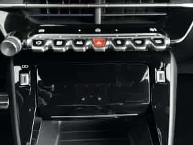 Peugeot 208 (2024) thumbnail 22