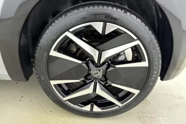Peugeot 208 (2024) thumbnail 31