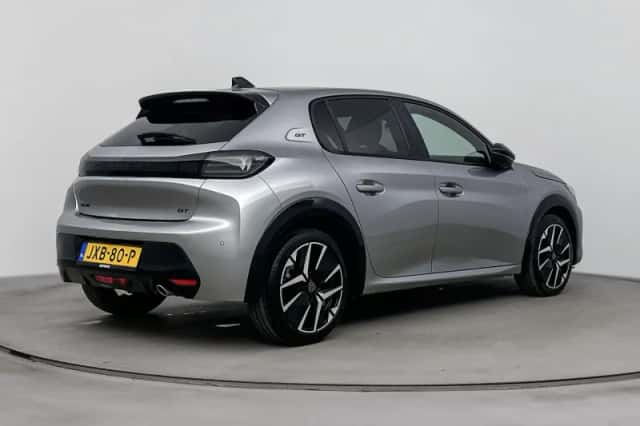 Peugeot 208 (2024) thumbnail 5