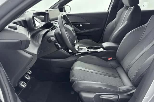 Peugeot 208 (2024) thumbnail 9