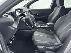 Peugeot 208 (2024) thumbnail 9
