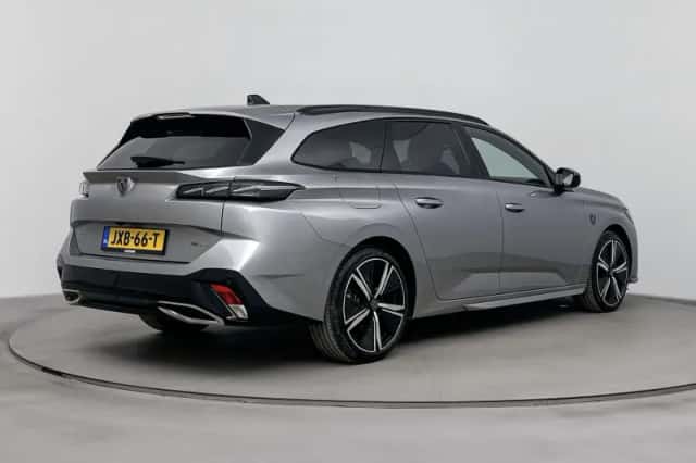 Peugeot 308 (2024) thumbnail 3