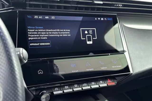 Peugeot 308 (2024) thumbnail 22