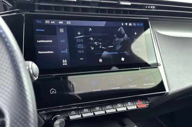 Peugeot 308 (2024) thumbnail 24